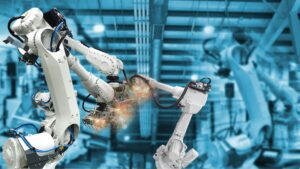 Braccio robotico con componenti in plastica per la protezione degli elementi